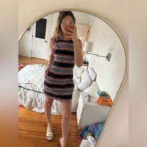 Tommy Hilfiger Size 2 Striped Knee Length Sleeveless Dress